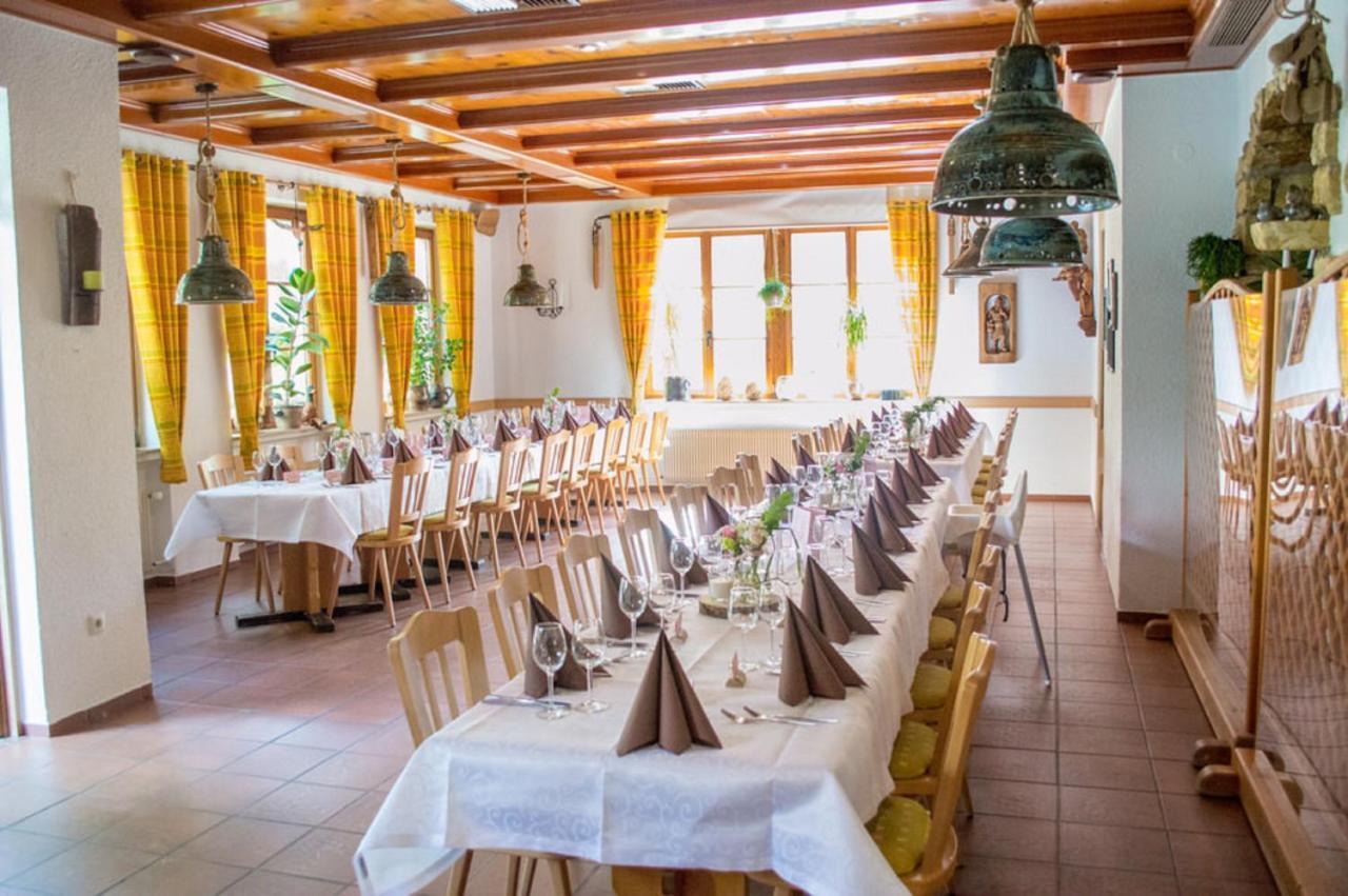 Herrenschenke-Cafe Eiring Konigsberg in Bayern Екстер'єр фото